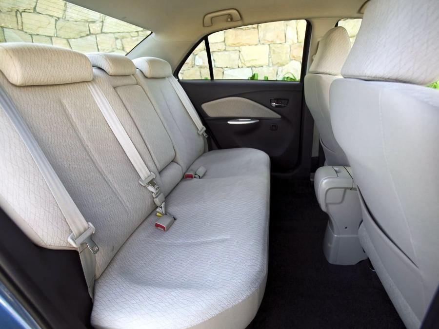  Toyota Yaris Sedan 2007 года  (фото 18 из 24)